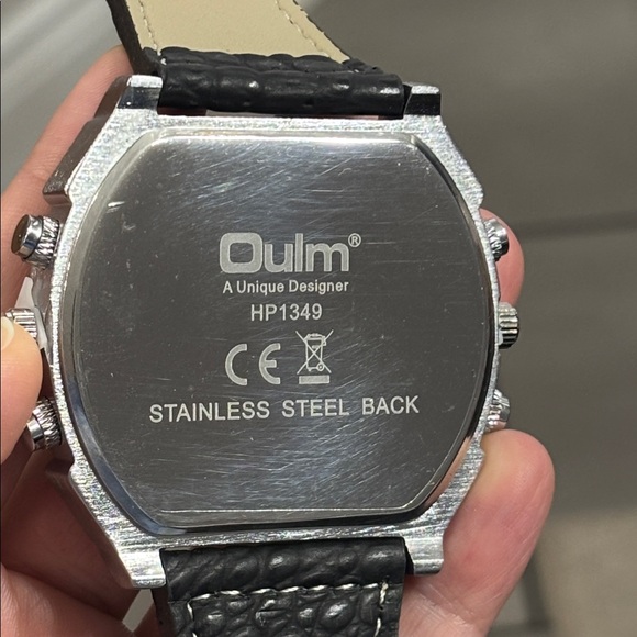 NEW Men’s Tactical Big Face Watch Dual Time Zone Leather Strap Sport Watch - Picture 3 of 5